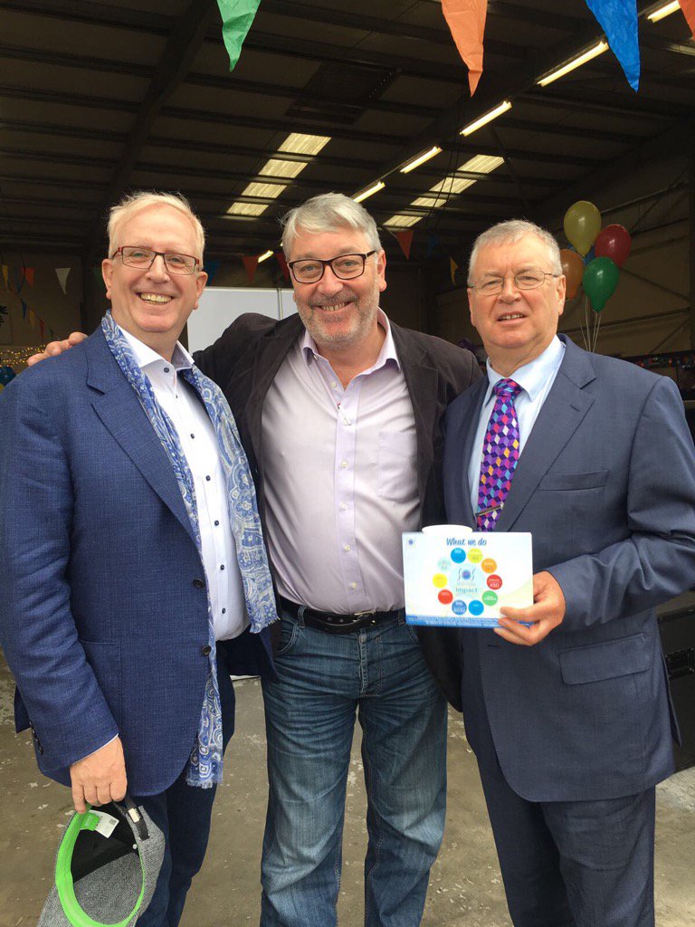 ColmHayesRadio's tweet photo. The 3 Amigos at Suicide or Survive launch #SOSCommuniTea @radionova100 .
Great cause, plz support this September https://t.co/k6Qm7dELEF