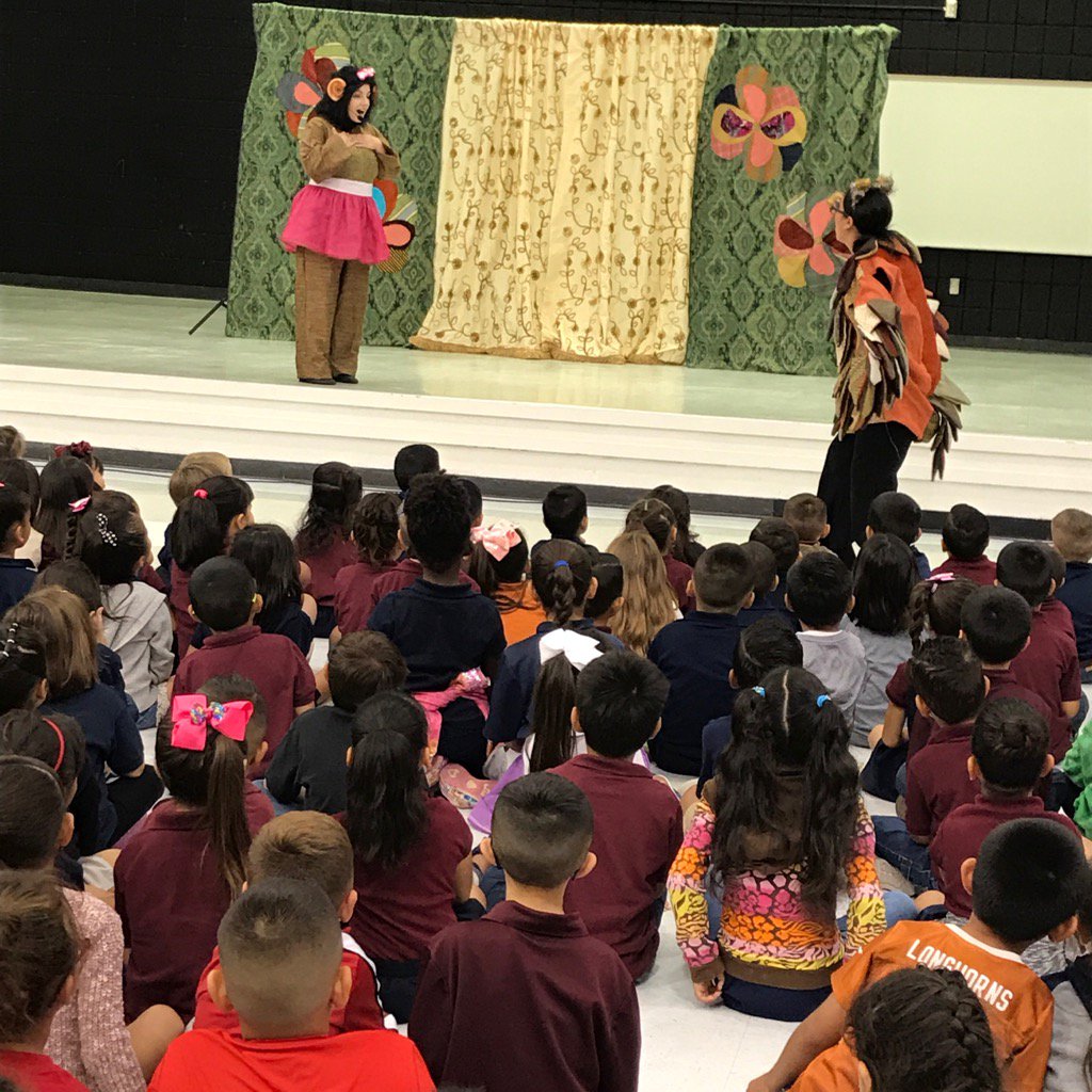 Eastlake_Middle's tweet photo. Making this world a better place, one person, one action at a time! #TeamSISD #SEL #Tackybox https://t.co/1D1ujbWcPw