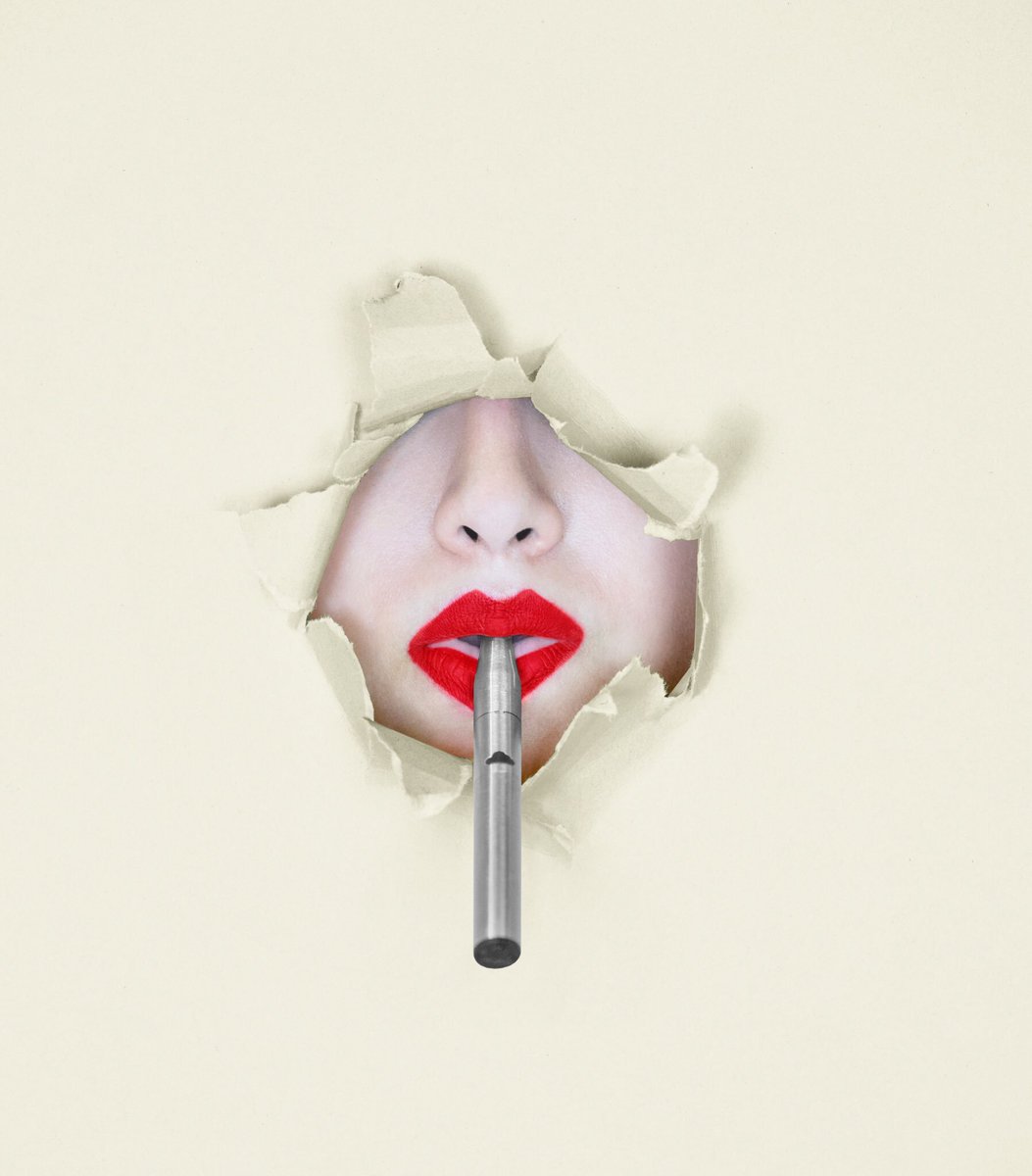 puffco's tweet photo. When discretion is key. #puffco #puffcopro2 #windowseat #majorkey #lipservice #breakthrough #discreet https://t.co/B1LhybPD7g
