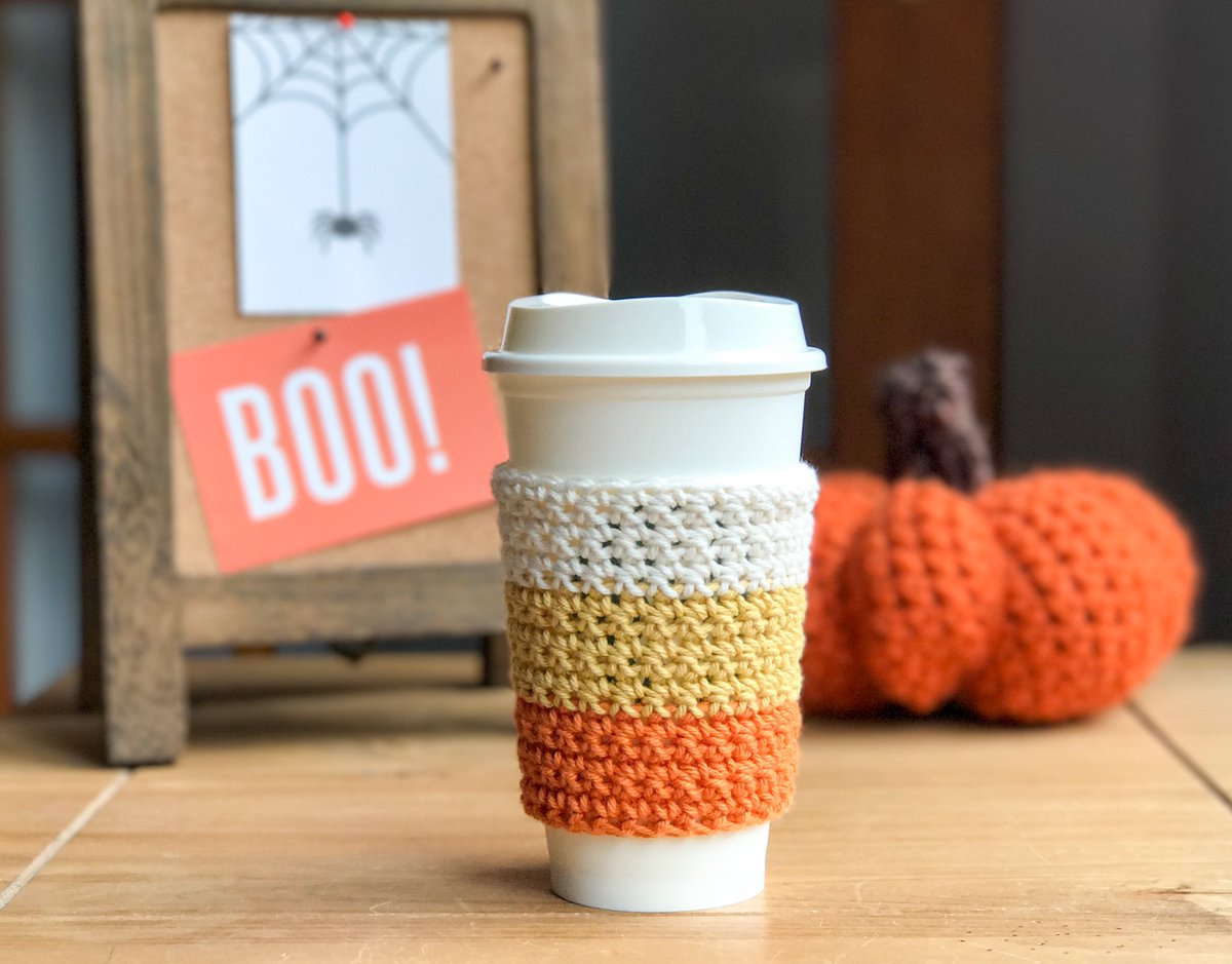 TheKnottyNeedle's tweet photo. #Candycorn and #coffee - the best of both worlds!!  https://t.co/S11P70SdWx #Etsy #Etsygifts #halloween2017 #teachergifts https://t.co/4POR4svfYI