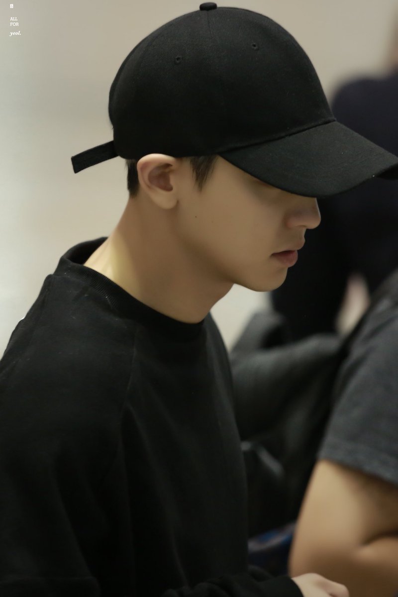 ALLFORYEOL_'s tweet photo. #chanyeol 
170824 GMP https://t.co/3xC3XPw9HS