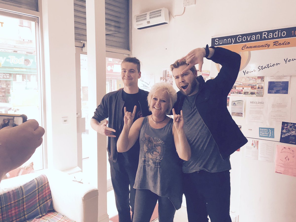 12RadioPromo's tweet photo. Today // @north_atlas at @SunnyGRadio doing an interview with Hells Bells #anotherocean https://t.co/1UsmaVkhSQ