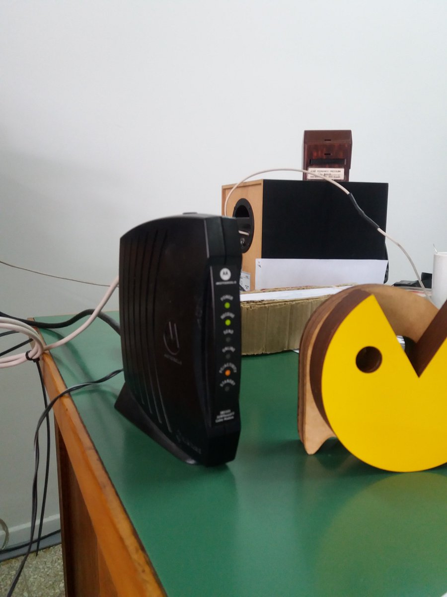 andypicco's tweet photo. Que epocas aquellas en la que @fibertel andaba bien... #ladris https://t.co/JJCztCXnK8