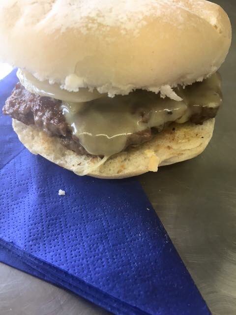 NCCateringUK's tweet photo. YAY for #NationalBurgerDay we like ours with melted mature cheddar cheese and onions 😋 https://t.co/tmJpEYqWoi