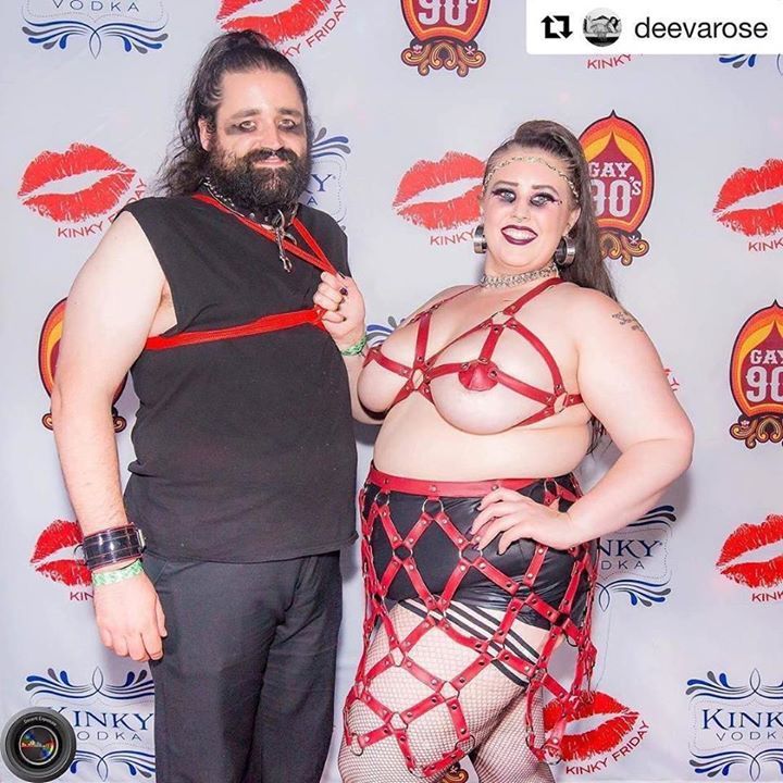 Msmnlp2015's tweet photo. #Repost @deevarose (@get_repost) ・・・ Throw back to last #KinkyFriday #FemaleSupremacy. I rocked this sexy #veganle… https://t.co/EJlTA9s4MT https://t.co/NfKXBQxrmq