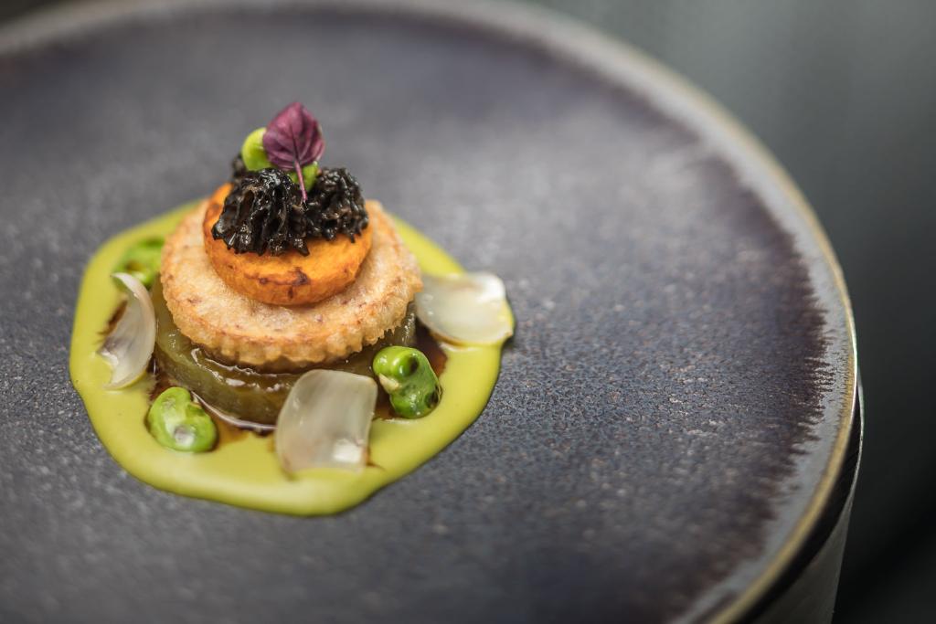 Our homage to this classic Chinese symbol, the pagoda: the vegetarian Wu Hung Pagoda spr.ly/60138xcTL