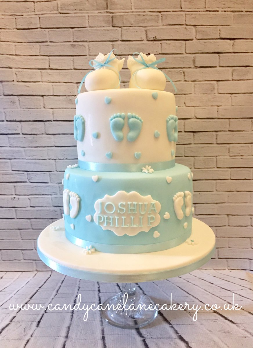 Petalblisscakes's tweet photo. Some cakes from last week...#bbq #zootrain #roses #christening #cclcakery #cakes #barnsley https://t.co/aDxCPNIfd6