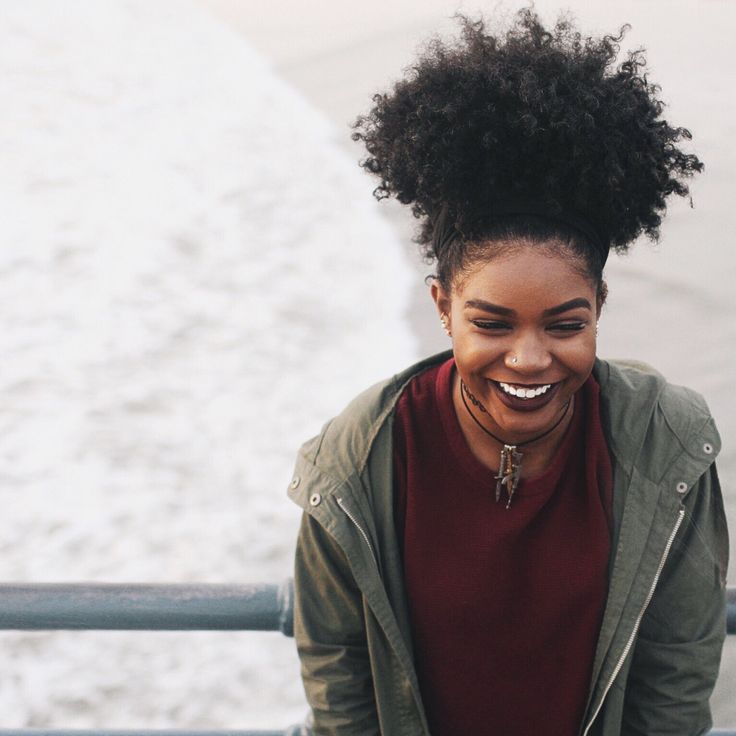 curlfluence's tweet photo. Heading back to school? Check our our top hair picks for this season! #Curlfluence https://t.co/uzQPuhyg8S https://t.co/KfUFRHAWGZ