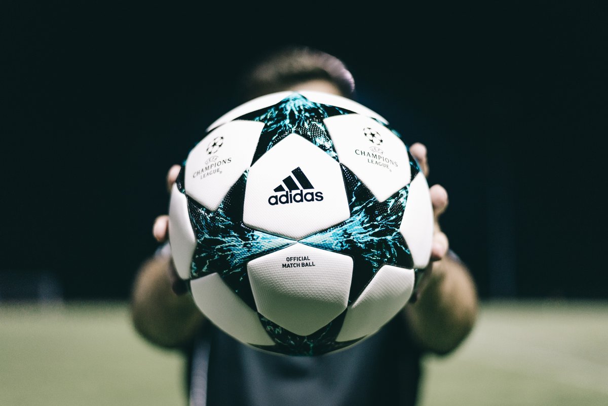 BeWarmers's tweet photo. WIN: The New Champions League Ball! 🔥😱

Simply Retweet this tweet to enter 🔁

&amp; FOLLOW >> @BeWarmers to WIN! 

#Goodluck #UCLdraw https://t.co/wGpCNq3Qz5