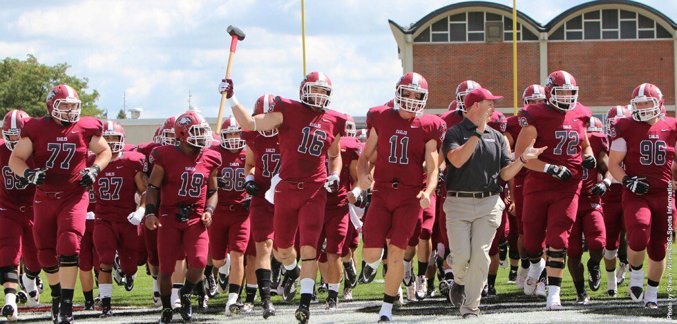 OHLionsFB's tweet photo. @CSCFootball has rewarded our very own @reisclark1 his second offer! #RunReisRun is just getting started! https://t.co/40X3U0e4a4