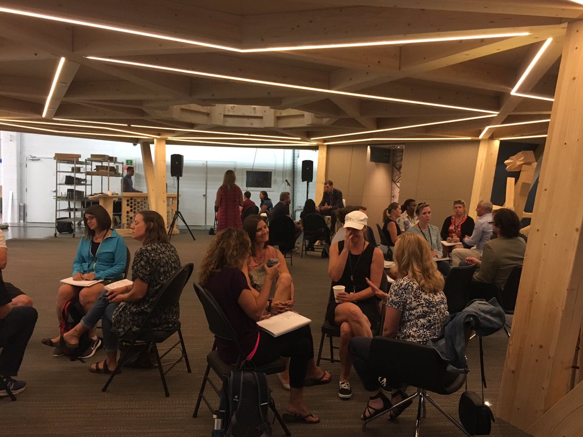 Anne Daniel tweet media