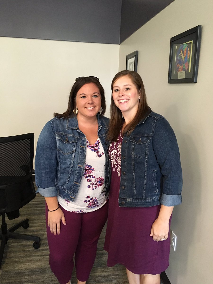 SMEPolarBears's tweet photo. Welcome to our new teachers Miss Ely and Mrs. Marriott! #NYCSDStory #iamsme https://t.co/7q5kWUlnK9