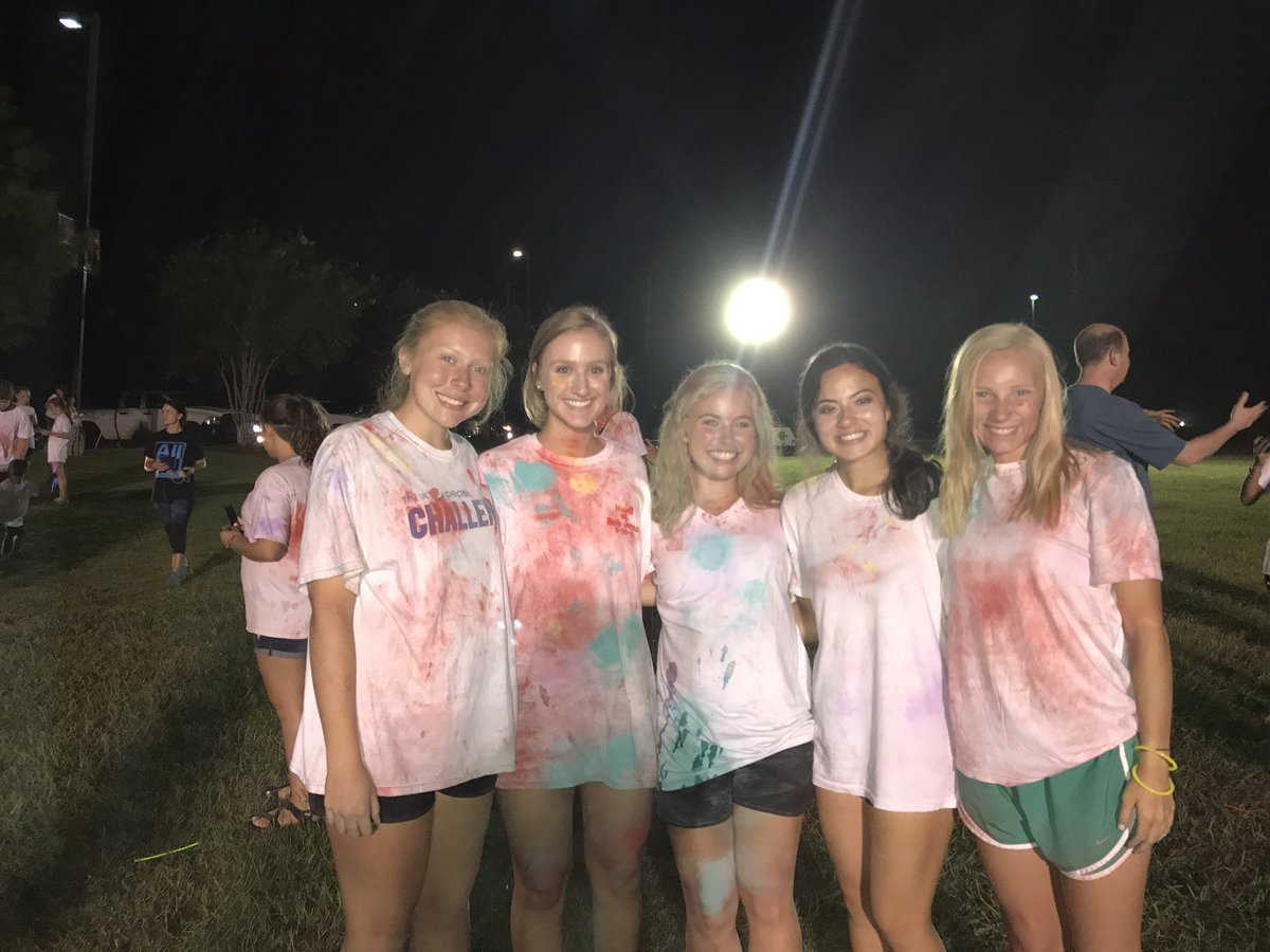 FCF_Student's tweet photo. @fcffusionyouth #fcffusionyouth #fcfstudents
#colorwars2017 @BJSwoager @claytontmartin https://t.co/MBJjwimlxi