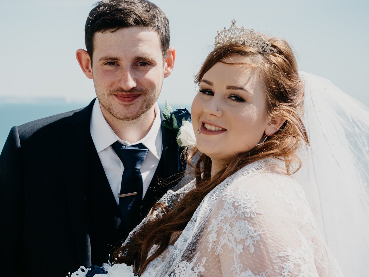 My 1st Wedding is live on the blog! Get in touch for info on wedding packages! sophiebaileyphotography.co.uk/single-post/20… #bournemouthwedding #dorsetwedding