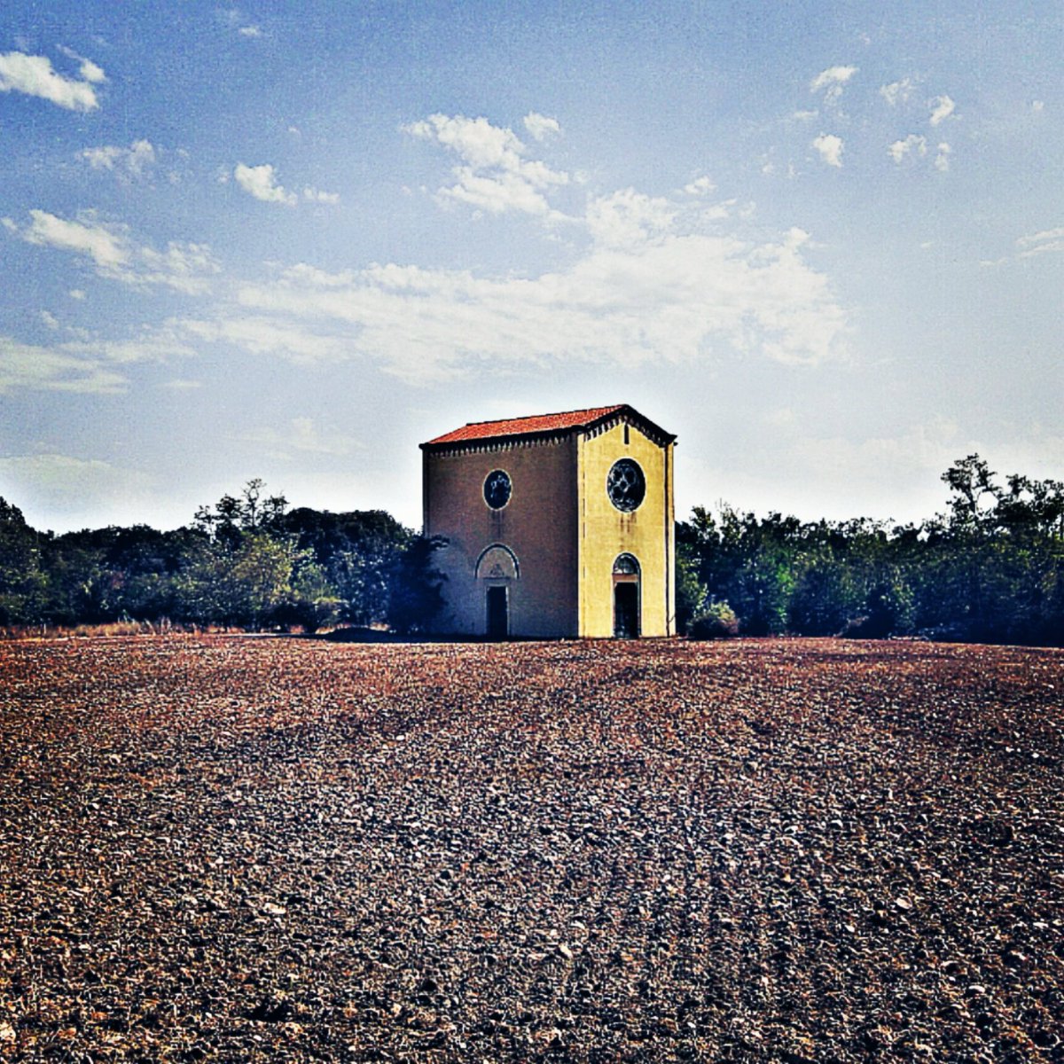 MANLLEU79's tweet photo. SANTA BÀRBARA !!!
#conanglell #Osona https://t.co/kbBgVtiZy6