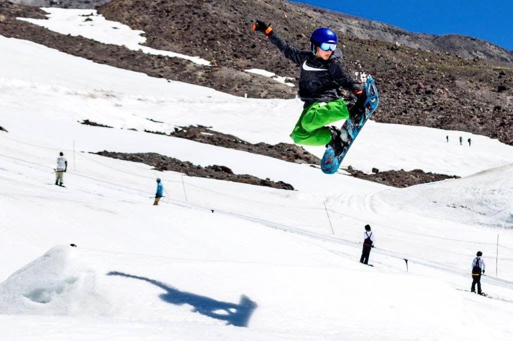 tannie0777's tweet photo. Ethan McCagherty showing some love for @Nike #albertaboy #highcascade https://t.co/iRJASuJ0PY