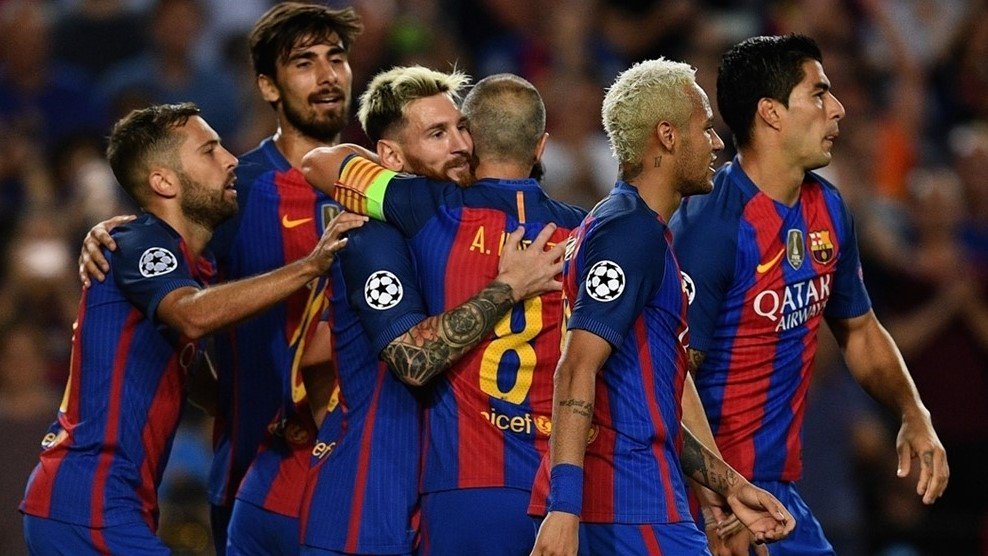 UEFALive2018's tweet photo. Champions League group stage number crunching With the UEFA Champions League group stage draw.. 
Download #app https://t.co/PZBi5NSwOs https://t.co/6RsyVYdeH0
