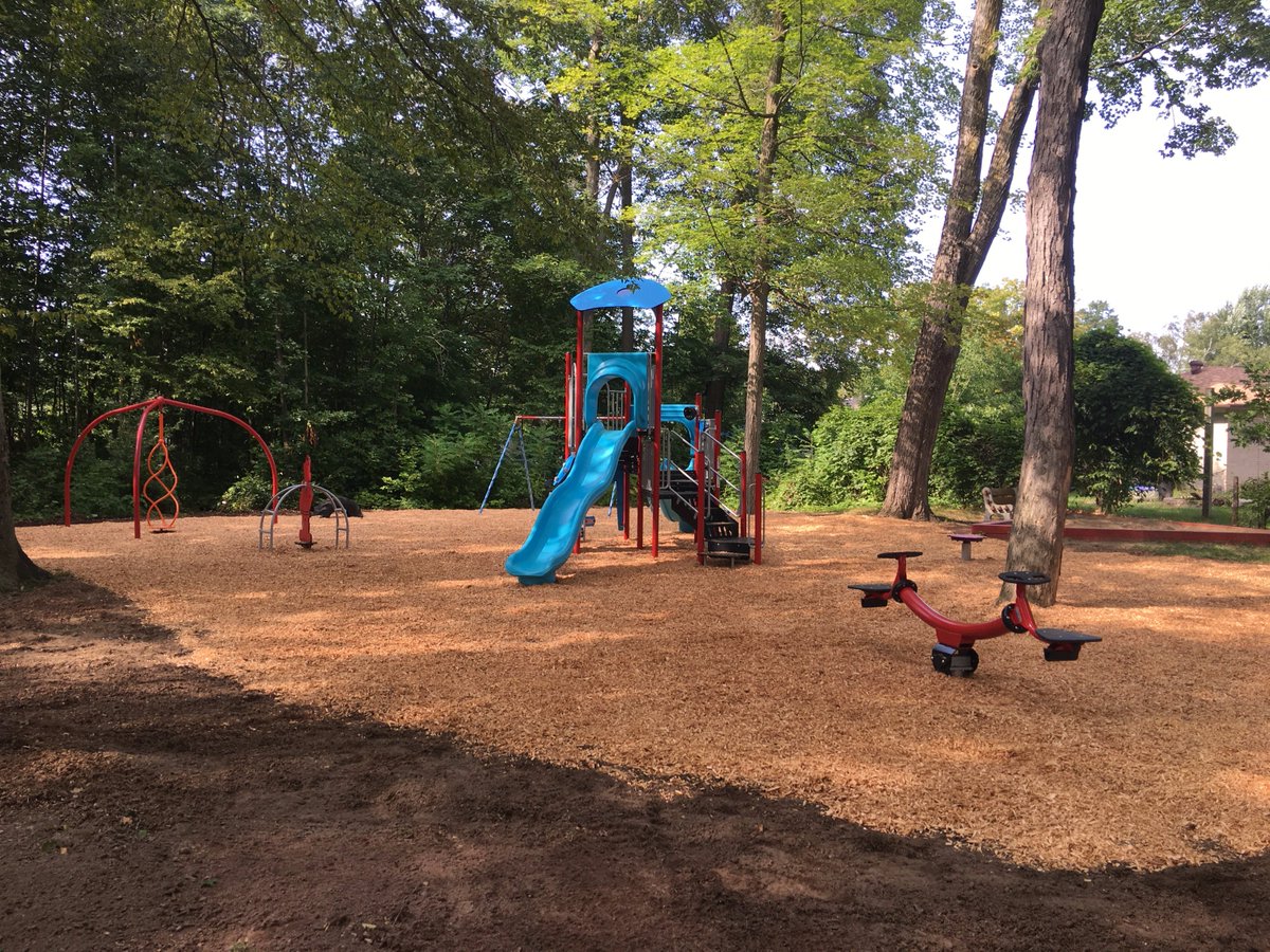openspaceinc's tweet photo. Beautiful Playground we just installed located @TayTownship! Hoping all Victoria Harbour residents love their new structure! #playgrounds https://t.co/1RLFdqZoWq