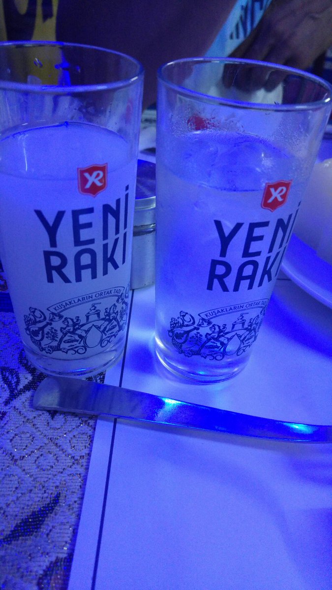Mustafaunaaal's tweet photo. İnsan derdine kadar koyarmış rakıyı (@ naz içkili restorant) https://t.co/DBB3PF4Tce https://t.co/8C6ramHFLt