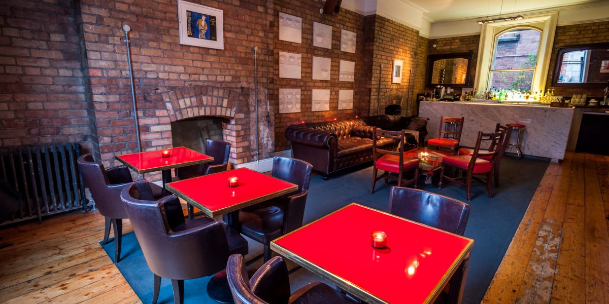 Kelly's Hotel Dublin tweet media