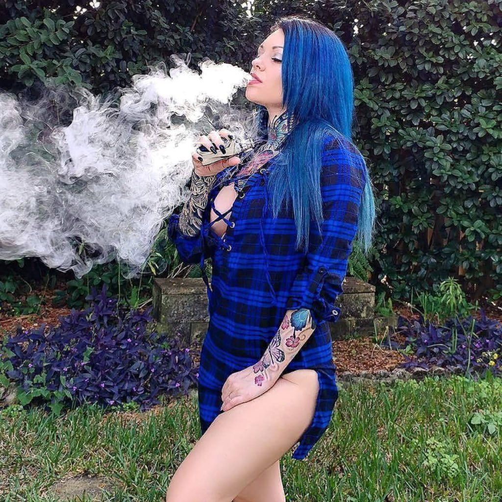 queen_x6's tweet photo. #صورة_جديدة_للملف_الشخصي #سكس #sex https://t.co/z3YegHsm1Y