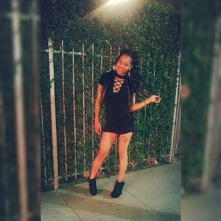 AoneThaRapper's tweet photo. 🙌 YASSS It's time for a great show 👑ReeRee〽️ontana:#FeatureMe 
https://t.co/JgPFpd8R93 https://t.co/k1TU00BMGo