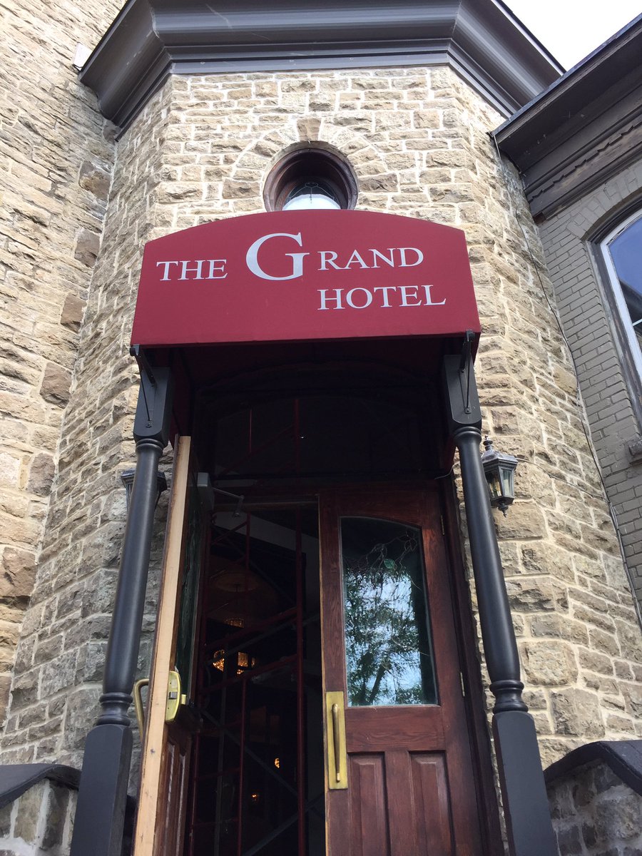 evermorewed's tweet photo. Introducing the Smith &amp; Barrel - an amazing pub and eatery connected to our new #weddingvenue The Grand Hotel in #carletonplace https://t.co/aXouPg9ftD