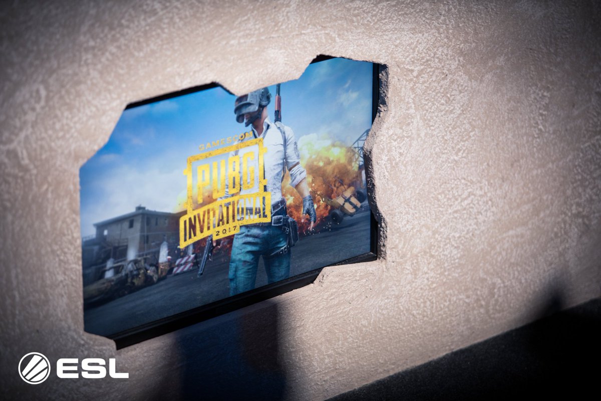 ESLPUBG's tweet photo. Who is going to win it all?!
The Duo TPP tournament is in its last round!
#Battlegrounds https://t.co/KAsYtyQ5s5