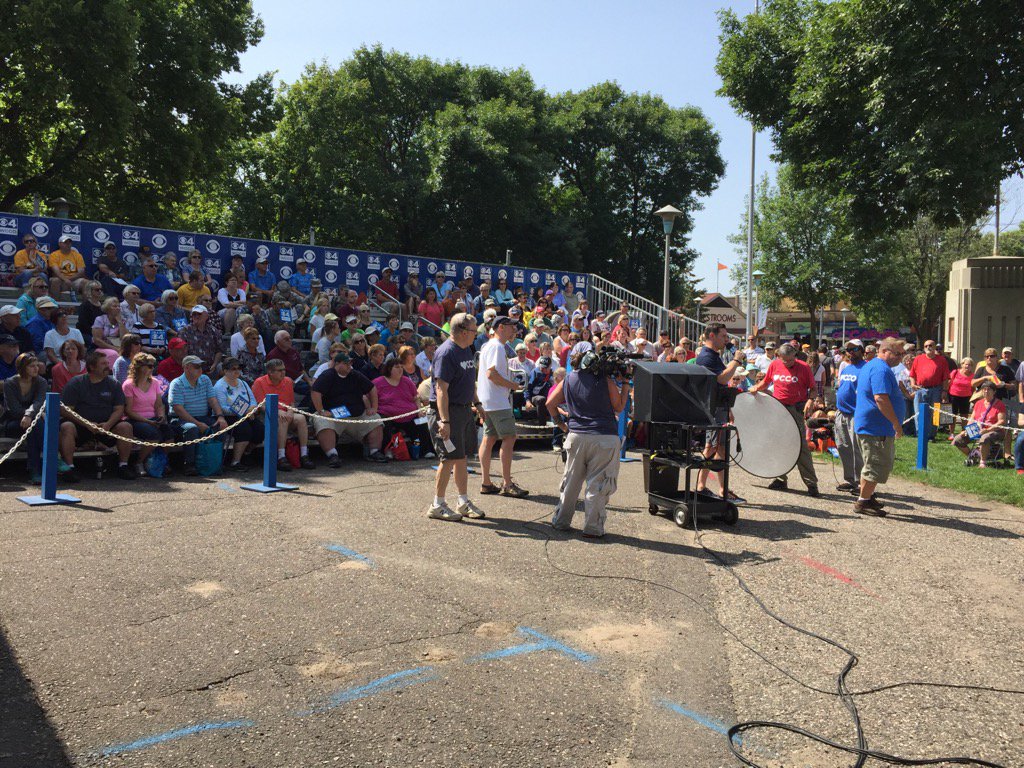 jcmichener's tweet photo. Just talking #MNSTEMDay2017 with a couple hundred of your closest friends (thousands in TV land!) #MNstatefair https://t.co/7TAKf0dh9K