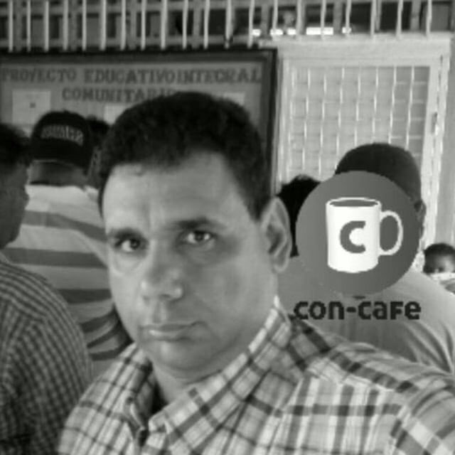 Emocion1049's tweet photo. Emocion 104.9 FM cumple con el penoso deber de informar, que ha fallecido nuestro compañero de labores: Antonio Da Silva Campos Q.E.P.D https://t.co/XcndIbPJFx