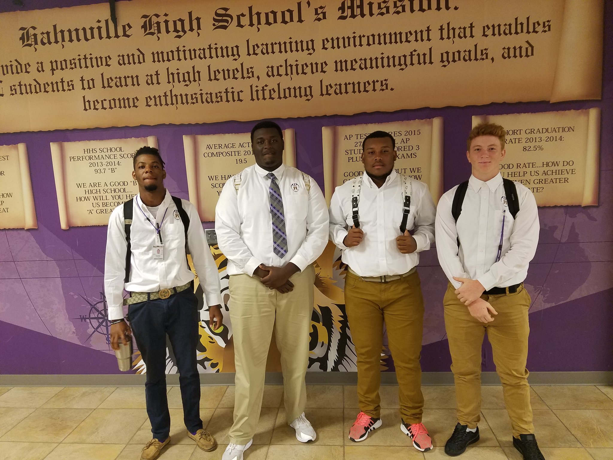 Hahnville High on X