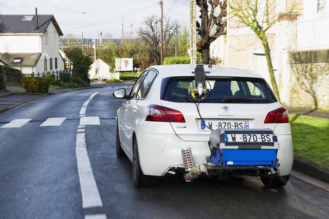auto_app's tweet photo. I consumi reali di @GroupePSA sono disponibili sui siti dei rispettivi brand --> https://t.co/iEjiUbmNdI #PSATech https://t.co/zY8lGPBfcO