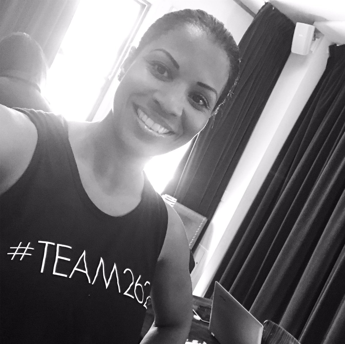 studiotwosixtwo's tweet photo. The day will go the way the corners of your mouth turn. So TURN UP!
#allsmiles #smilingchangesyourday #studio262 #yoga #pilates https://t.co/qKz33cEtAj