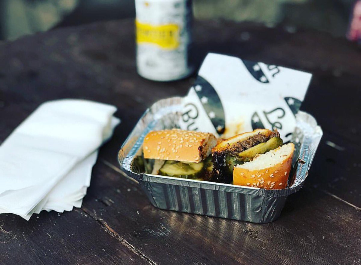 Here we go. #nationalburgerday2017

Le McRib
8 hour short rib patty, rib sauce, smoked pickles &amp; charred onions 

📸 by <a href="/rivalius13/">David Fortune 🍔</a>