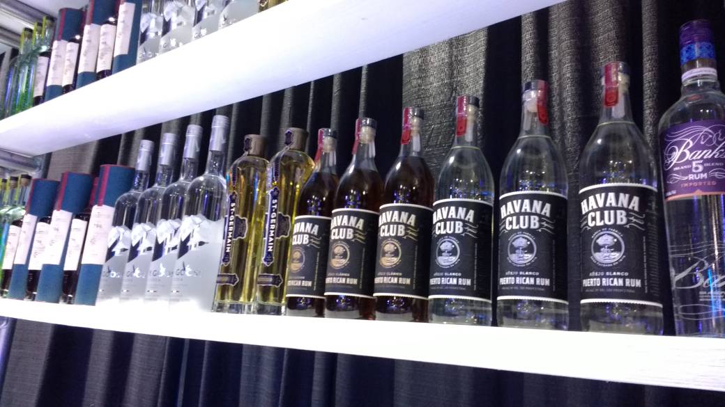 SwirlIndiana's tweet photo. @Pernod_Ricard @Patron @BACARDI Getting ready for #SWIRL2017 https://t.co/n7Ff6rT2eg