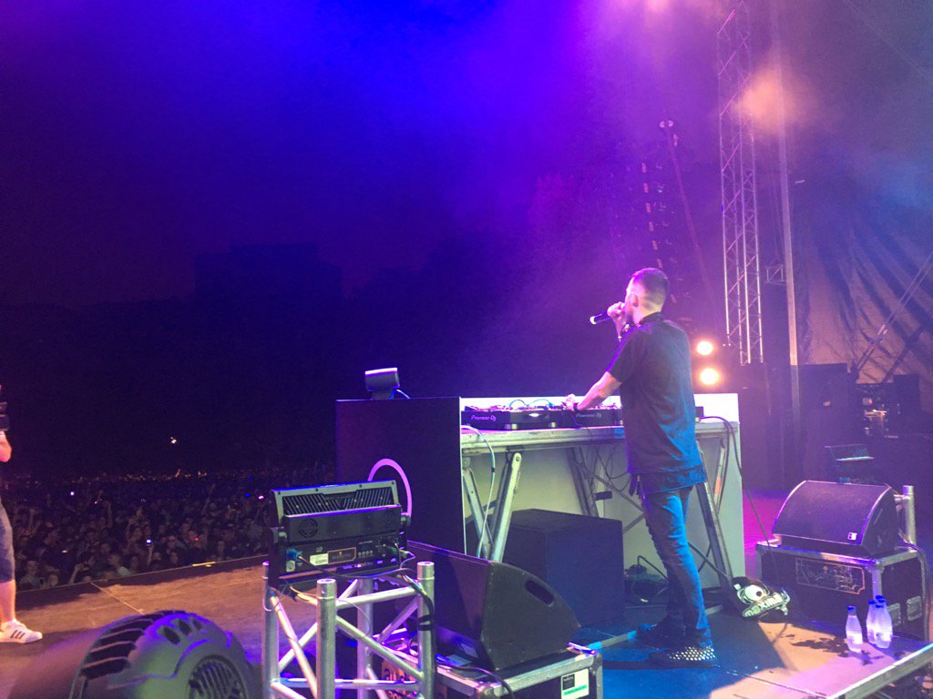 #AstenagusiDance Esto sigueeee y cada vez mas arriba!!!