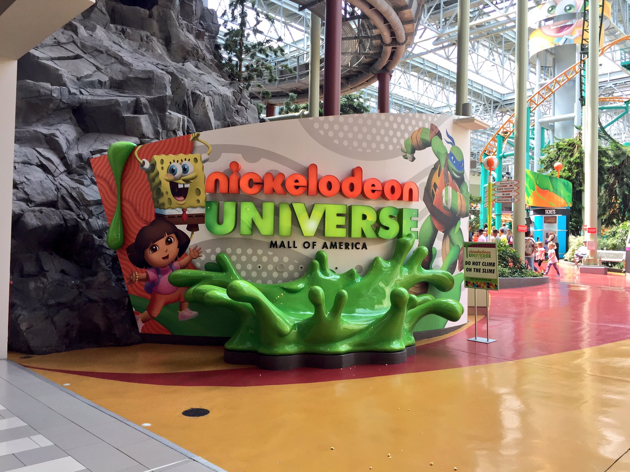 Attractions 360 On Twitter There S A 7 Acres Theme Park Inside Mall Of America Called Nickelodeon Universe 28 Attractions W 3 Roller Coasters Https T Co Qmztxljt5y