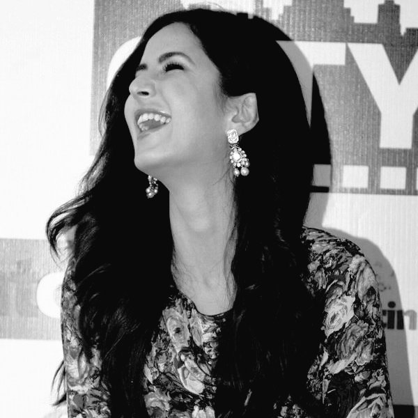 Gurl177's tweet photo. Ya'allah ! She doesnt know what that smile has done in my life, keep it on her face always ❤❤❤❤❤❤❤❤❤. https://t.co/j3NV3oprRL