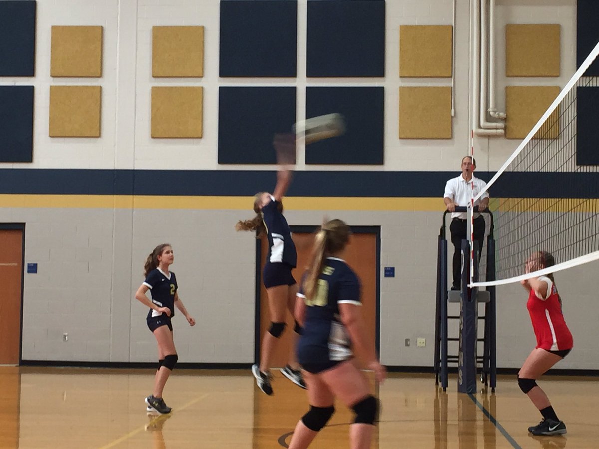 TWMSports's tweet photo. #7VB Lady Bruins seal the W 15-13 after a late run by @pcmsquakers
#GoodThingsBruin @triwestvolley https://t.co/hfsxWmxwbm