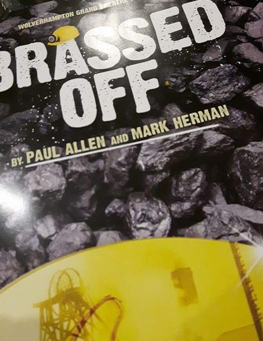 Miss Laura Bill tweet media