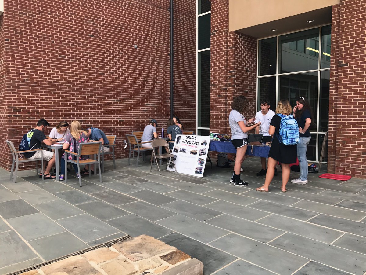 CRLU71's tweet photo. Don't forget to stop by our tabke tomorrow from 4-8!
#collegerepublicans #CRLU #freedom #LibertyUniversity #republican #conservative https://t.co/wy9BQTd3v2