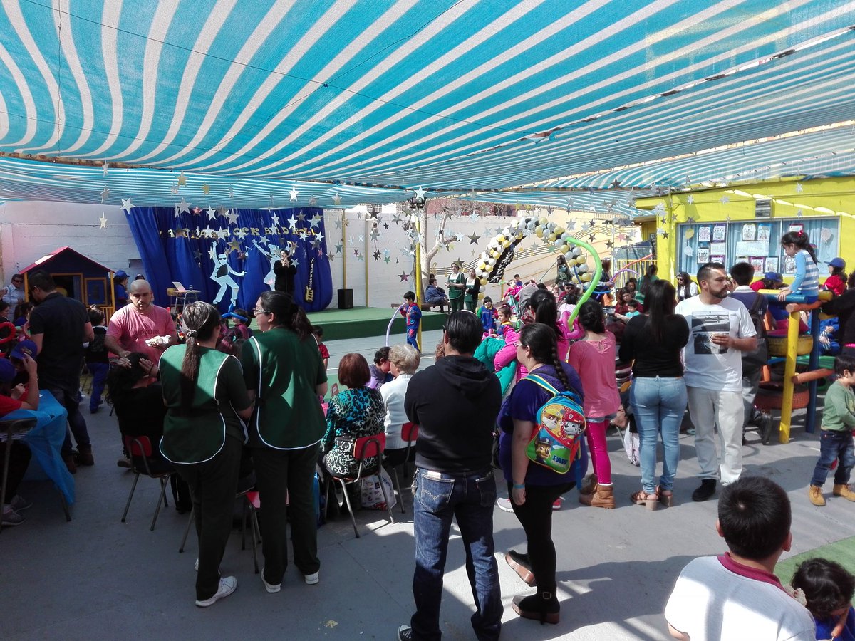SomosAfta's tweet photo. Escuela de lenguaje Mis Mágicas Palabras para niños con Trastorno del Lenguaje celebra un nuevo aniversario #Antofagasta https://t.co/98UJBtVs1m