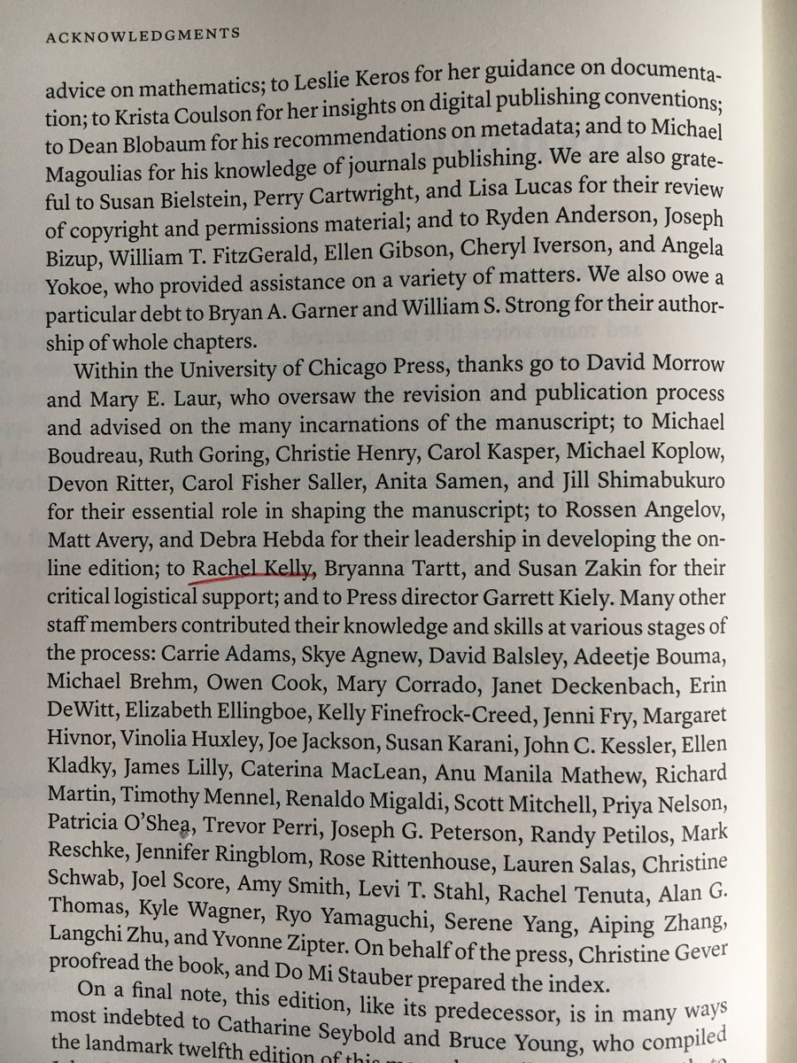 dungerdunger's tweet photo. Woot! Congrats to @therachelkelly + @uchicagopress on the *gorgeous* new @ChicagoManual #cmos17 #procomma #andivote https://t.co/osmWj2ojyK