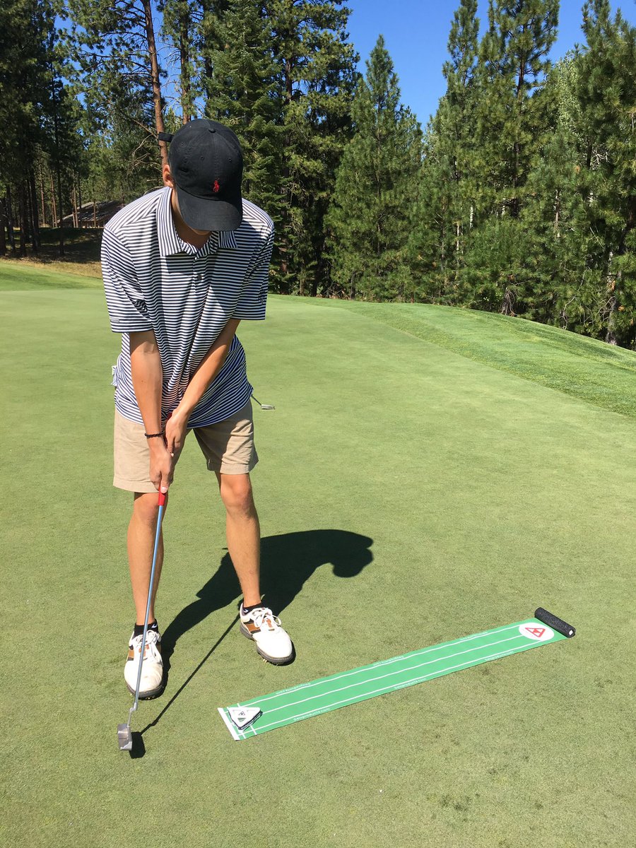 TheDeltaPutt's tweet photo. The Kickoff of Delta Destinations Starts Today!! Post a Picture or Video using The Delta Putt and #DeltaDestinations Hashtag! #PuttOut https://t.co/uf0vo3AXXM