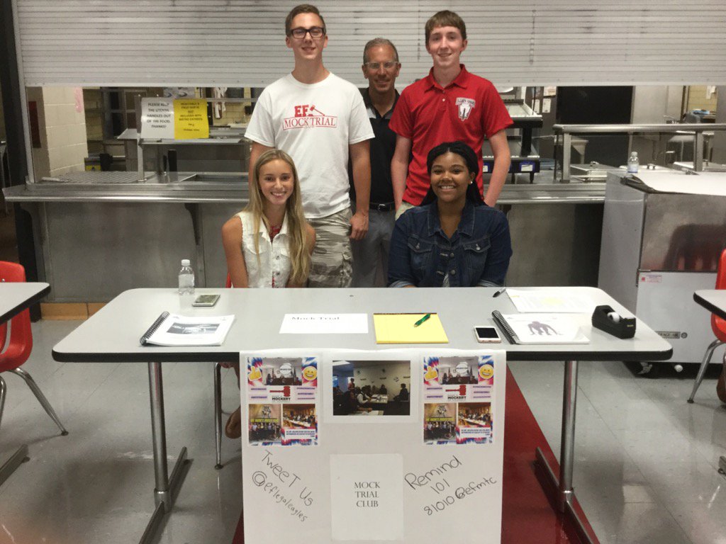 Upcoming freshman.. come on over and sign up for the Mock Trial Club! #WeWontJudgeYou