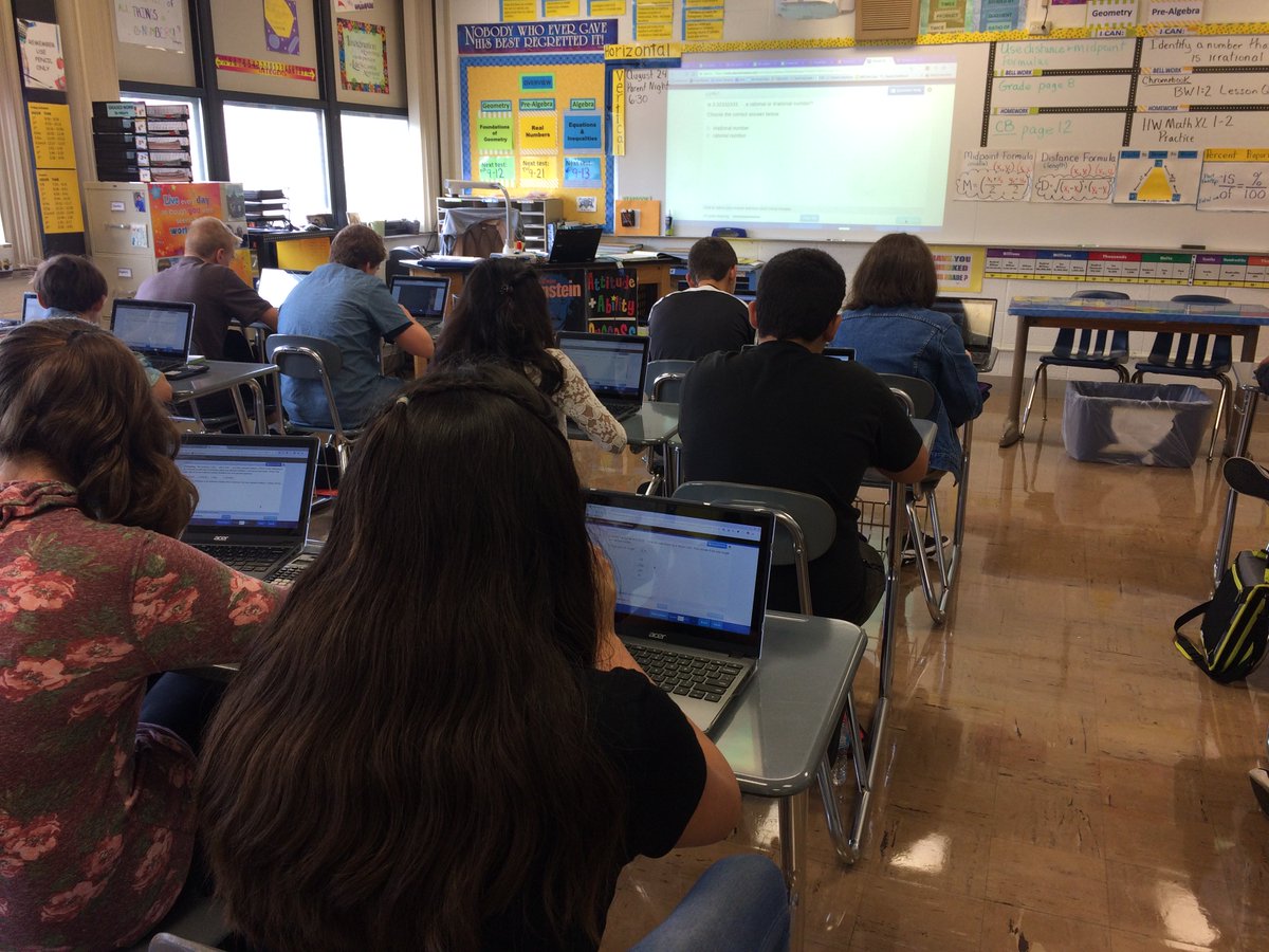 WMS8thGradeTeam's tweet photo. Students working on their math homework on their Chromebooks in Mrs. Wegener's class #wms118life https://t.co/I4c4gL1TB5