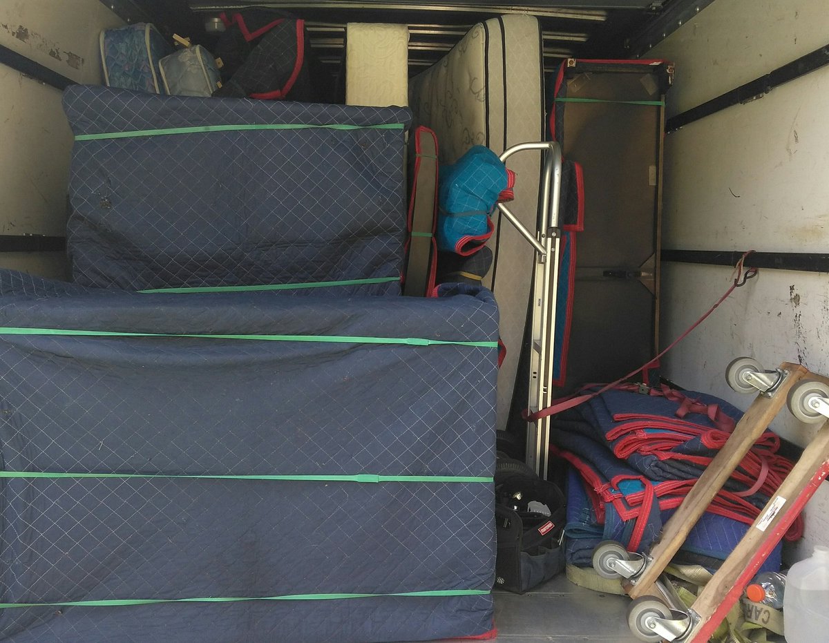 Moves_Alot's tweet photo. Local and long distance moves. https://t.co/YaU0rI4oB1