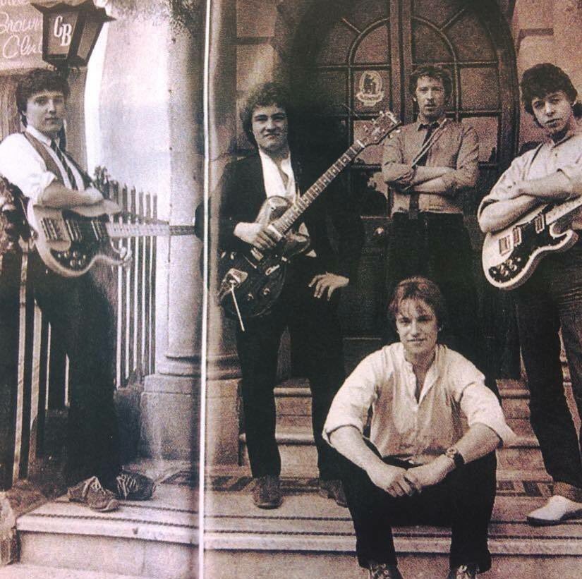 tearsforfearsbr's tweet photo. Graduate, 1981.

#CurtSmith #JohnBaker #SteveBuck #AndyMarsden #RolandOrzabal @curtsmith https://t.co/dyeU95zVN2