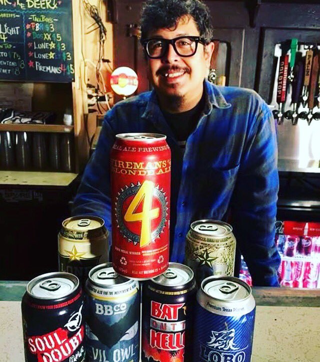 BandDIceHouse's tweet photo. Right in the heart of #southtown #bbqanddraft #beardanddady #BBQ #craftbeer #texas https://t.co/VB10FLSYh8