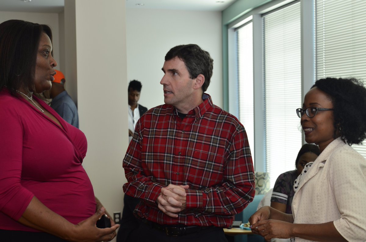 MDTEDCO's tweet photo. @MDTEDCO @HarborCDC #MBPF Event: Implicit Solutions @GameChangeHers Emagine! Technologies @MacConwell @CashCurator @tammithomas @NeilRDavis https://t.co/GAcYC3aDCa